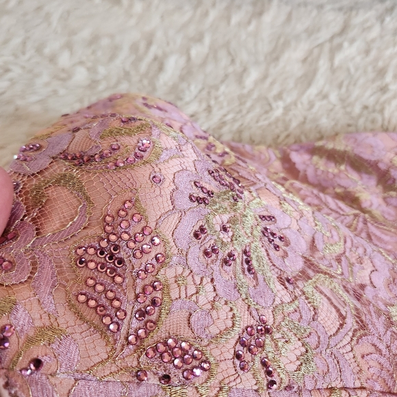 Baracci Couture Floral Lace Dress - Picture 2 of 6